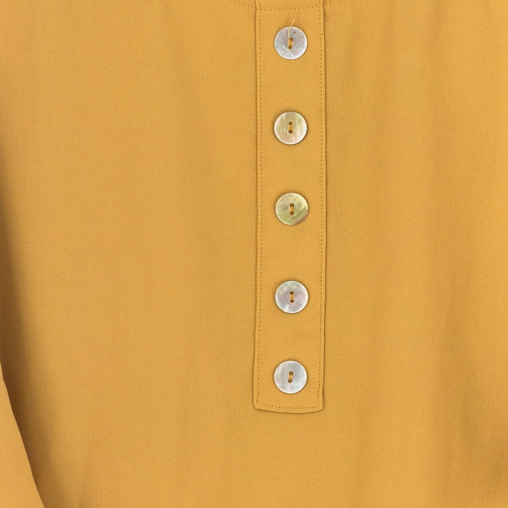 Zenana Premium Blouse Womens Large Mustard Yellow Flutter Sleeve Henley‎ Flowy - Picture 5 of 8